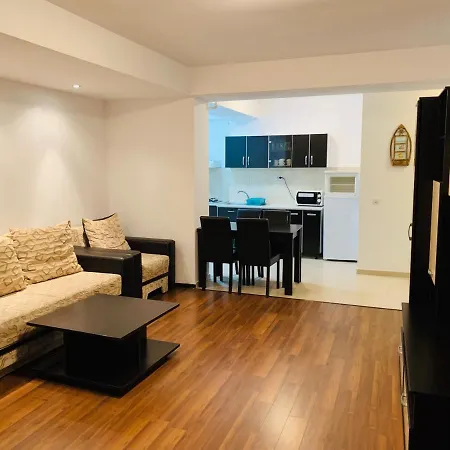 David Summerland Apartment Mamaia
