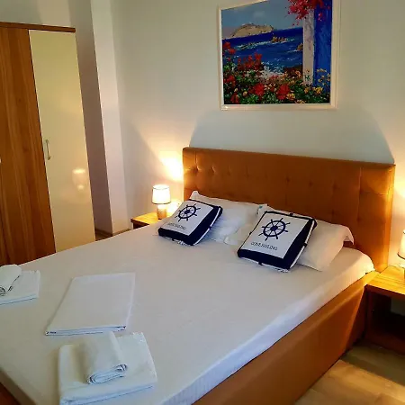 David Summerland Apartman