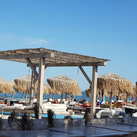 דירה David Summerland *