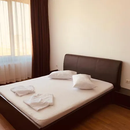 דירה David Summerland מאמאיה