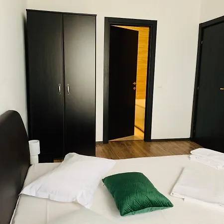 David Summerland מאמאיה